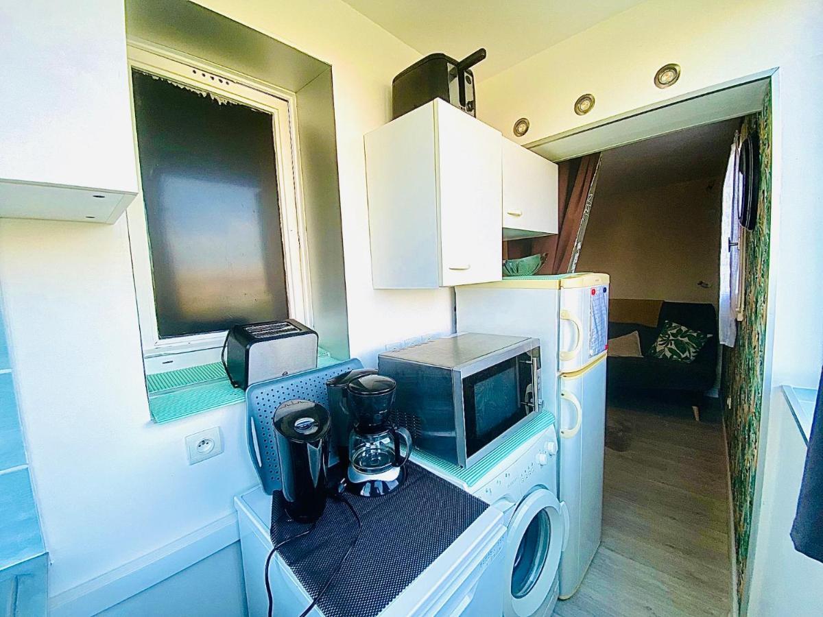 Appartement Proche Mer Avec Piscine Et Parking 弗勒里 外观 照片